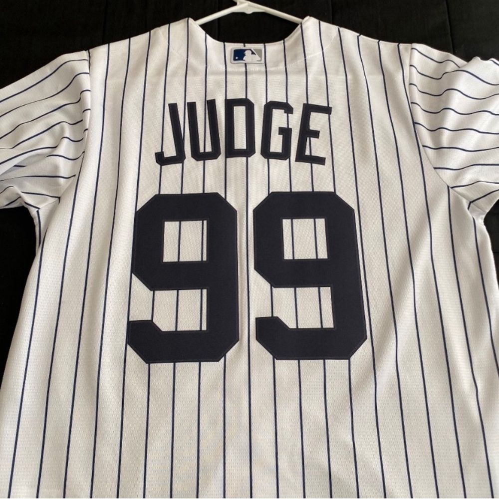 Size Medium Yankees jersey